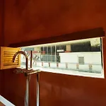 515 Victory Hotel