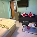 Bankhunchang Ramkhamhaeng Hotel
