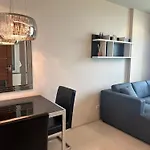 Spacious Sukhumvit Condo Near Emquartier