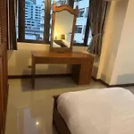 Omni Tower Sukhumvit Nana Direct
