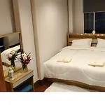 Romantic Apartment In Old Town