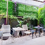 Lilac Relax-Residence