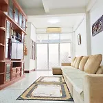 Entire House For 16 People - Walking Distance From Bts Onnut
