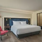 Public House Hotel - Sukhumvit 31