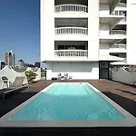 Peaceful Cozy Apt With Stunning View&Full Kitchen