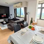 High Floor Great View 2Br 2Ba 3 Mins To Nana Bts
