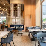 Oakwood Suites Bangkok