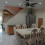 New 3 Bedroom Duplex Apartment - Bts Phra Khanong