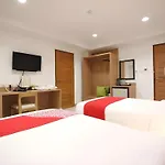 Super Oyo 483 Pannee Hotel Khaosan