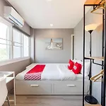Bossa House Hostel & Cafe