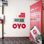 Oyo 525 Mrt Phetkasem 48-1 Place