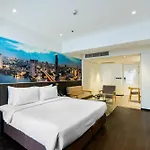 Galleria 12 Sukhumvit Bangkok By Compass Hospitality