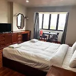 Omni Tower Sukhumvit Nana Direct