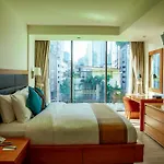 Oakwood Residence Sukhumvit 24 Bangkok