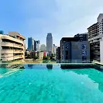 Circle S Sukhumvit 12 Bangkok