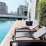 Circle S Sukhumvit 12 Bangkok