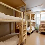 Au Luna Bangkok Hostel