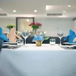 Iconic Hotel