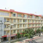 Suwannin Residence