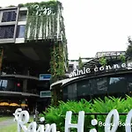 Rainforest Guest House