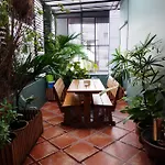 Cozy@9Hotel&Kitchen