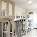 Wake Up Hostel Bangkok