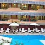 Swan Hotel