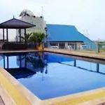 King Royal Garden Inn