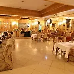 13 Coins Antique Villa