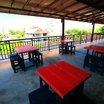 The Plubpla Serviced Apartment