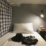 Fun Cafe & Hostel Bangkok