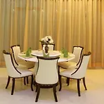 Visiting Card Hotel & Resort