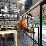D Varee Xpress Makkasan Hotel