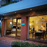 Vacation Bangkok, The Artistic Home