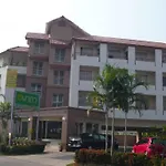 Thanapa Place