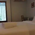 Mango Bedroom Inn
