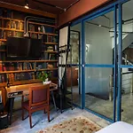 Bangkok Voyage Boutique