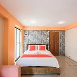 Oyo 110 Old Town Hotel