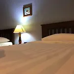 Mango Bedroom Inn