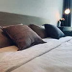 Cbd Asoke/Nana/Ploenchit +2 Mins To Terminal 21
