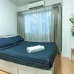 Sukhumvit 52 Near Bts On Nut Apartment