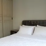 Baan Neeracha