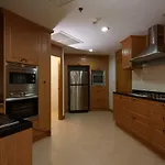 Empire Suites