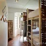 Rest Ari Boutique Hostel