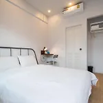 Morn-Ing Hostel