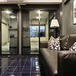 T2 2 Bedrooms 6 Guests Full Kitchen 1 Min To Bts