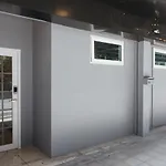 U4 Large 2 Bed Rooms Full Kitchen 200M To Bts