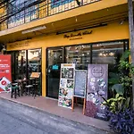 Oyo 518 Sleep Soundly Hostel (Adults Only)