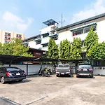 Riski Residence Bangkok-Noi - Wasit Apartment