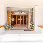 Alanda Hotel & Apartment
